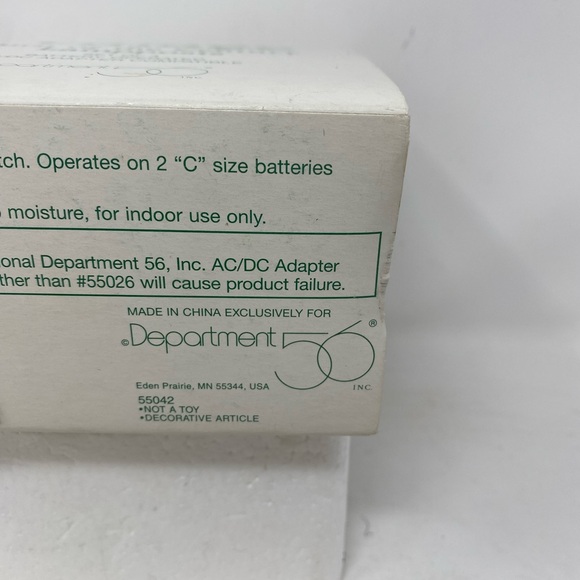 NWT Vintage Dept. 56 Set of 4 Village Turn of the Century Lampposts - Picture 9 of 11